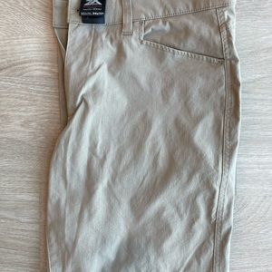 Mens ZeroXposur Travel Pants Khaki Brand New Never Worn